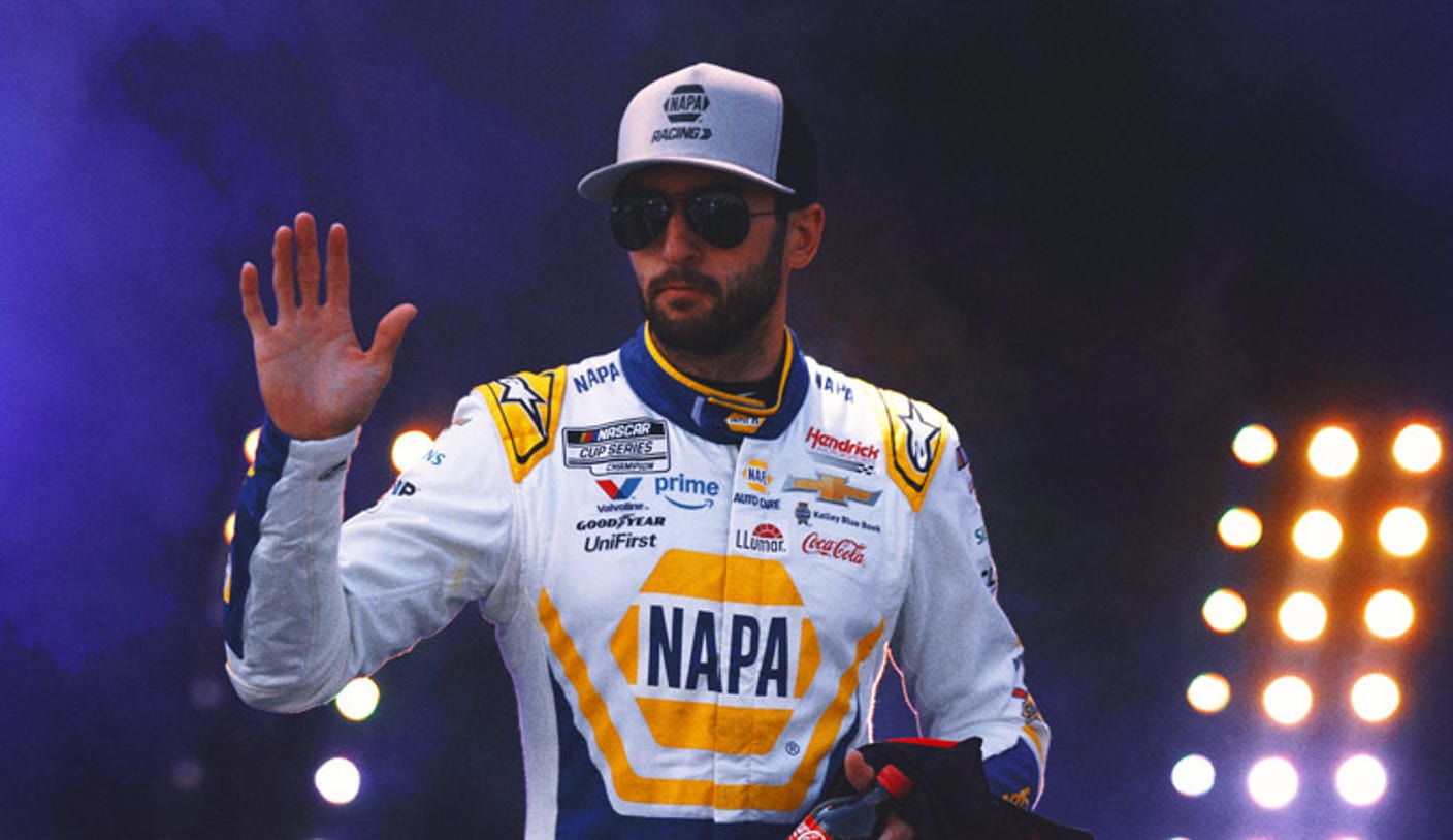 Chase Elliott will drive golden No. 9 car in Wurth 400 at Texas Motor Speedway