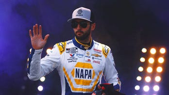 Chase Elliott will drive golden No. 9 car in Wurth 400 at Texas Motor Speedway