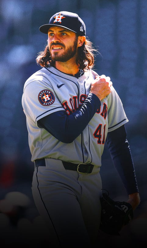Astros RHP Spencer Arrighetti breaks thumb while playing catch pregame