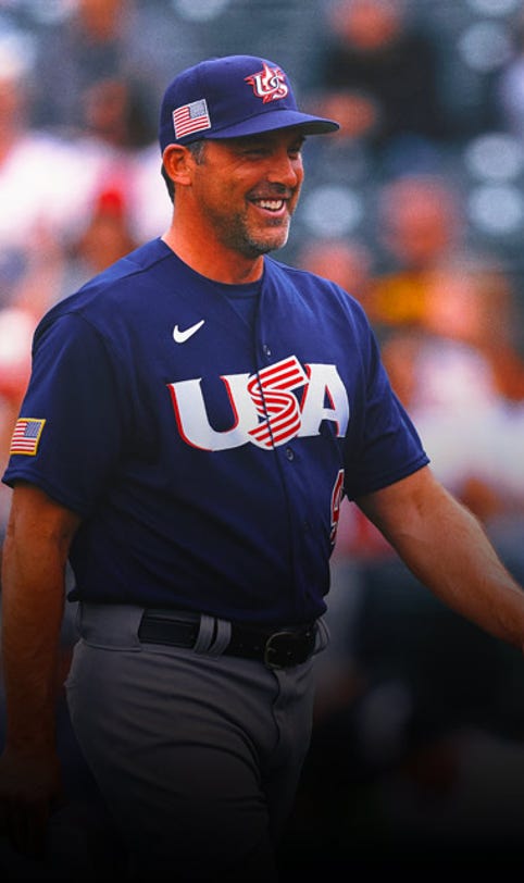 Mark DeRosa will manage the United States for a second straight World Baseball Classic