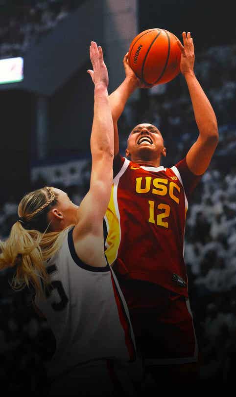JuJu Watkins wins women's 2025 Wooden Award over Paige Bueckers