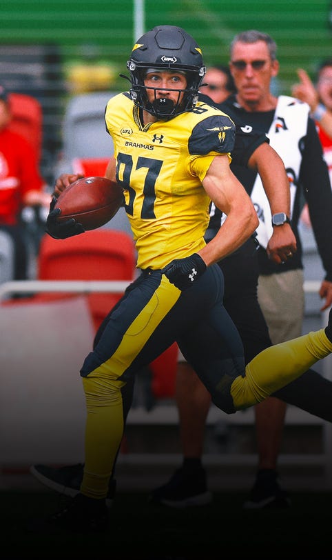 Mathew Sexton's punt return, Ajene Harris' pick-six top best plays of UFL Week 4