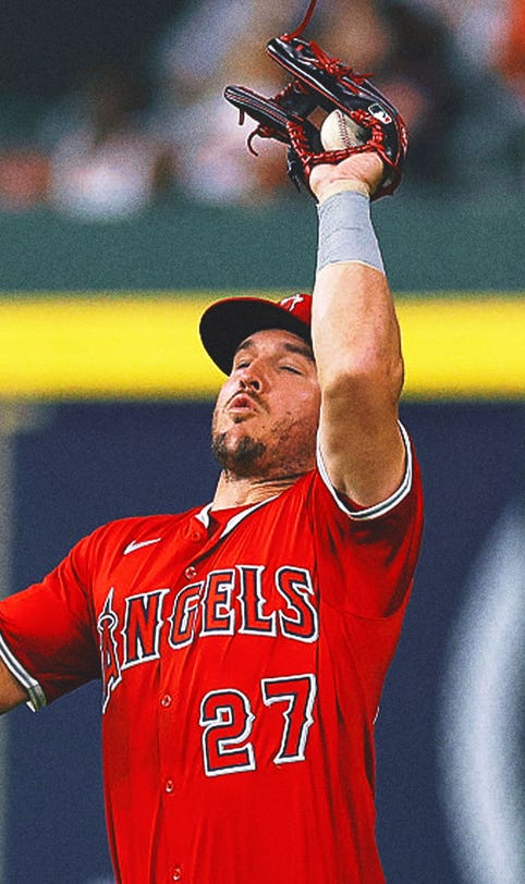 Fan snatches foul ball out of Mike Trout's glove — then meets him