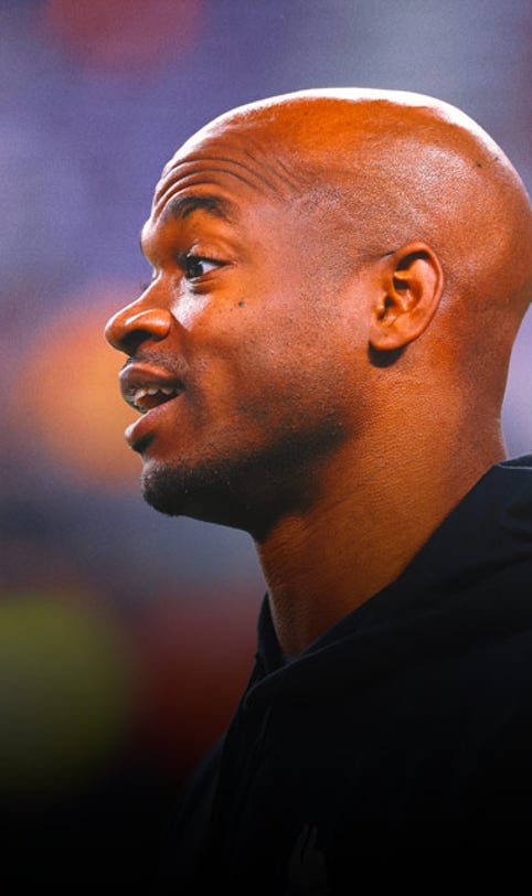 Adrian Peterson faces DWI charge in Minnesota after arrest following Vikings draft party