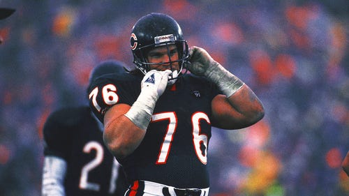 NFL Trending Image: Hall of Fame defensive tackle Steve McMichael dies after ALS battle
