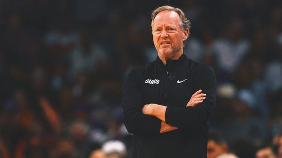 Suns fire HC Mike Budenholzer after disappointing first season