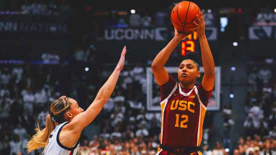 JuJu Watkins wins women's 2025 Wooden Award over Paige Bueckers