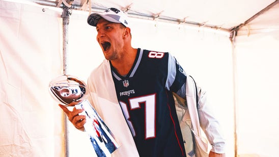 Oops! Looking at other trophy mishaps following JD Vance's fumble