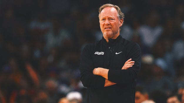 Suns fire HC Mike Budenholzer after disappointing first season