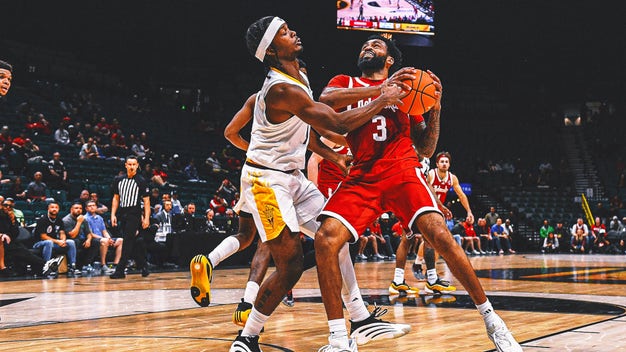 Brice Williams proves to be main attraction at College Basketball Crown