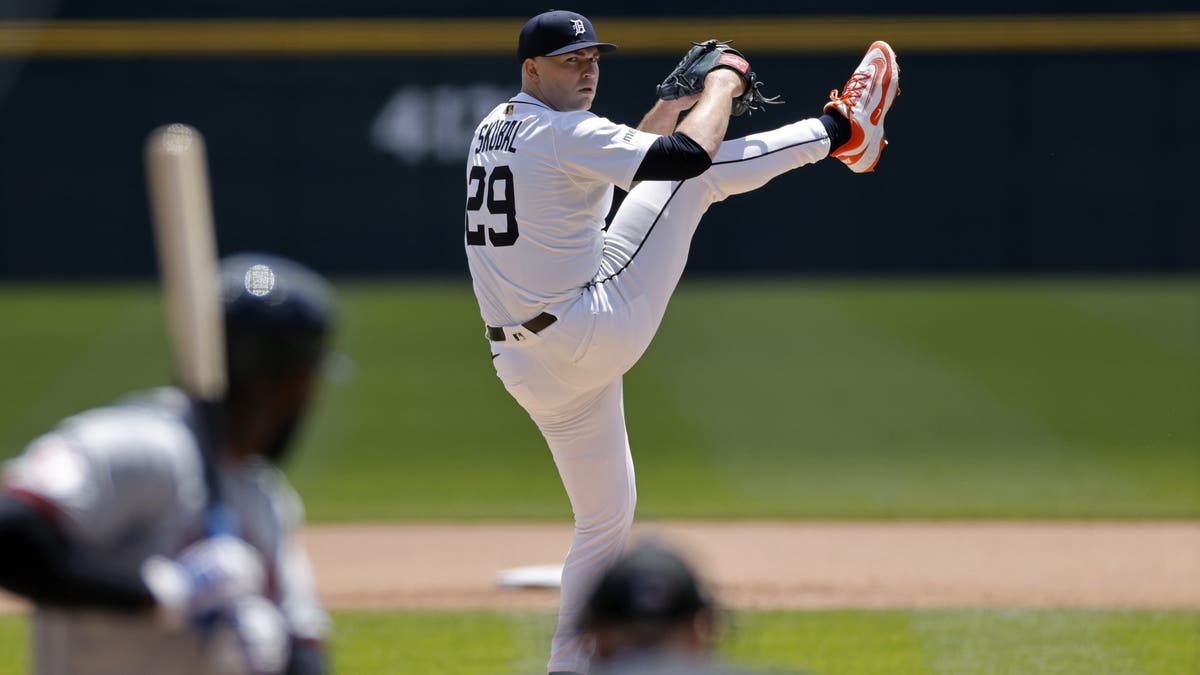 Detroit Tigers pitcher Tarik Skubal #29 delivers a pitch against the Cleveland Guardians on May 25, 2025 at Comerica Park. (Photo by Joe Robbins/Icon Sportswire via Getty Images)