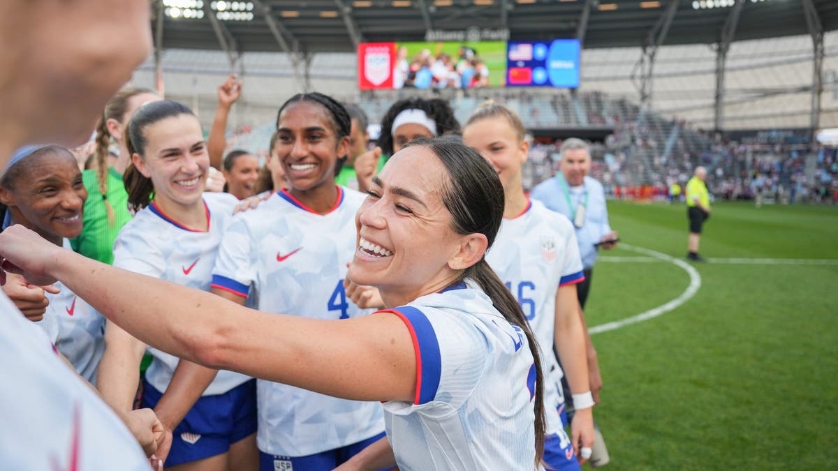 Lo’eau LaBonta became the oldest player to make her international debut for the U.S. in a 3-0 win over China on Saturday.(Photo by Brad Smith/ISI Photos/USSF/Getty Images)