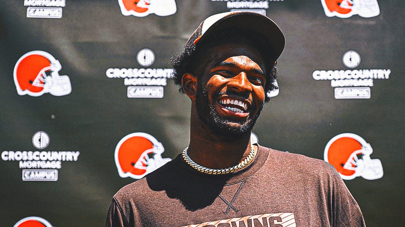 6 NFL teams whose win totals changed drastically from last season