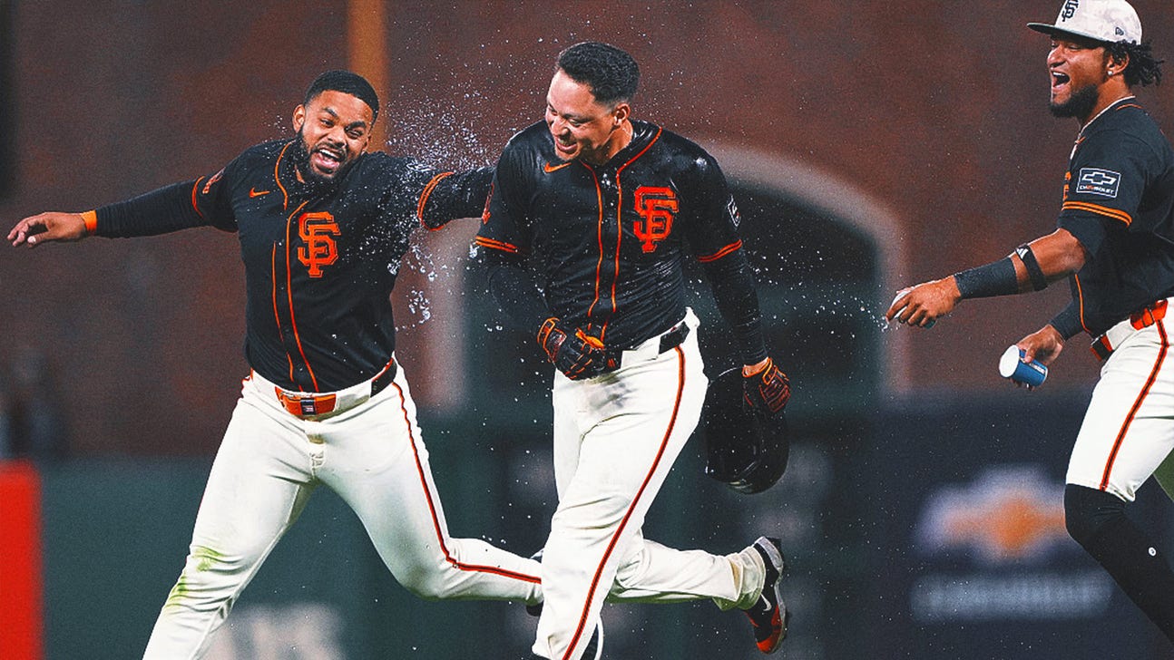 Giants use walk-off walk to beat the Athletics in the 10th inning