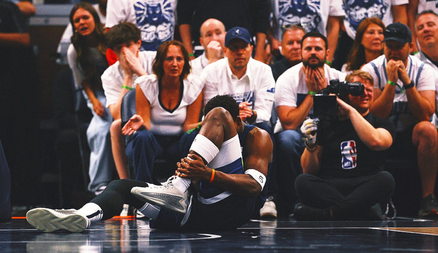 Anthony Edwards returned to Game 2 after spraining his left ankle