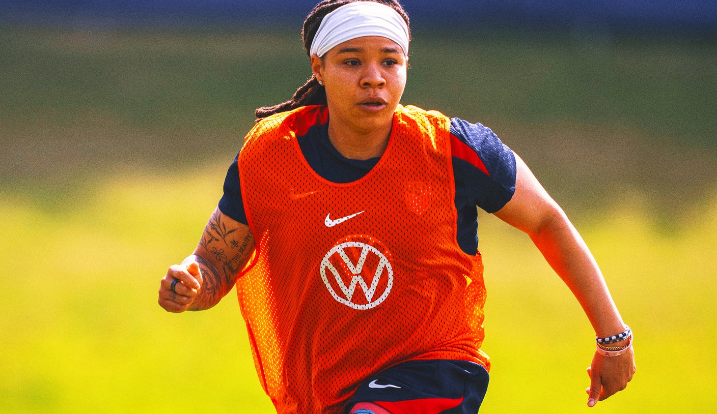 USWNT Footnotes: A step for Mia Fishel; Trinity Rodman's return still unclear