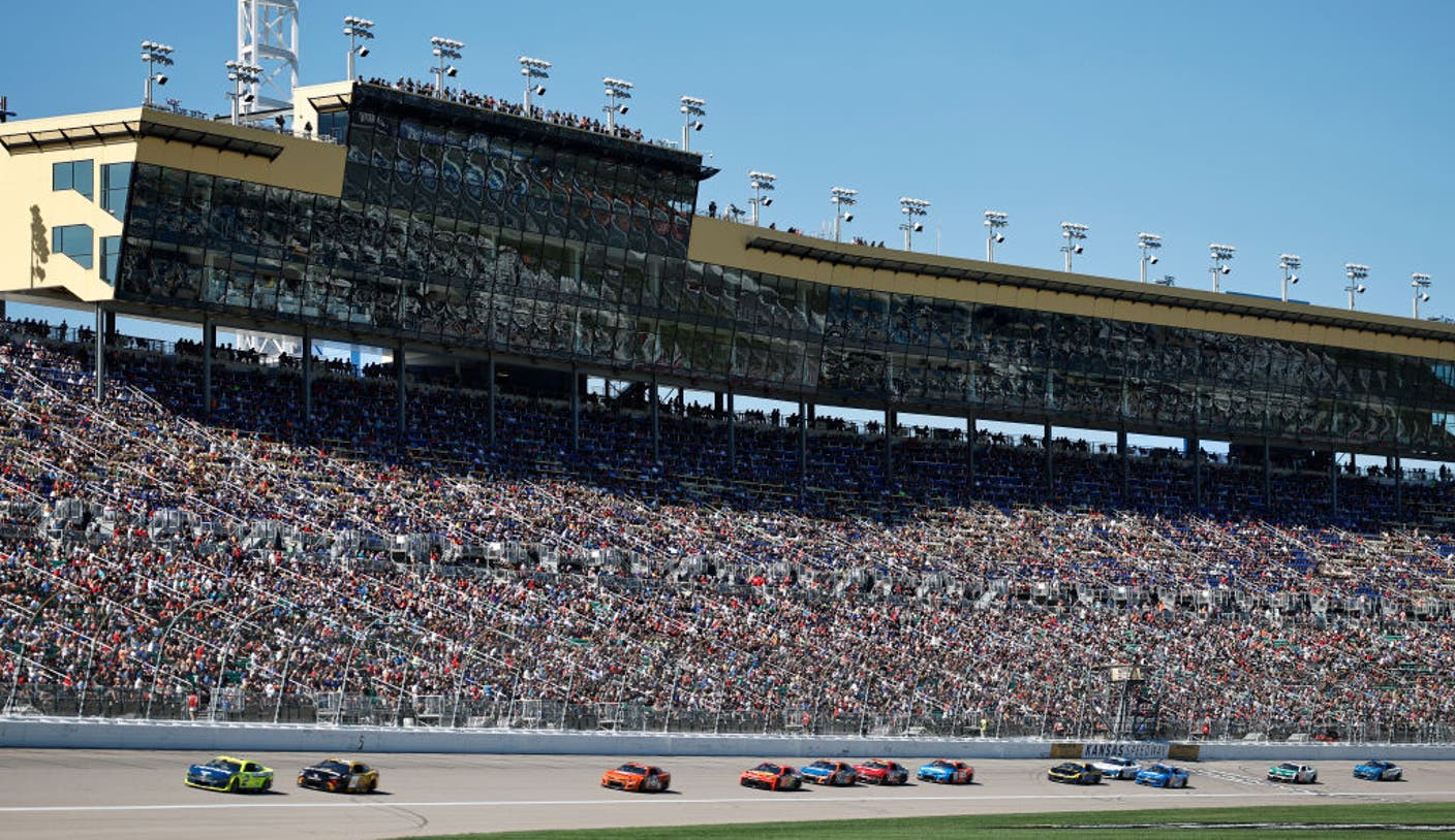 2025 NASCAR Kansas Entry List: All 38 drivers for AdventHealth 400