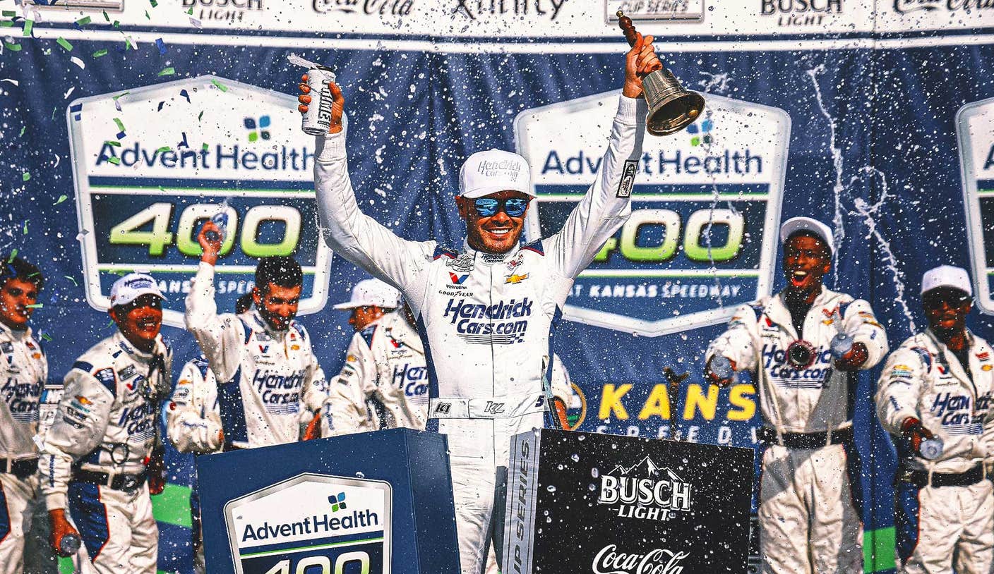 No sweat: Kyle Larson dominates Kansas as he pivots to Indy 500 ride