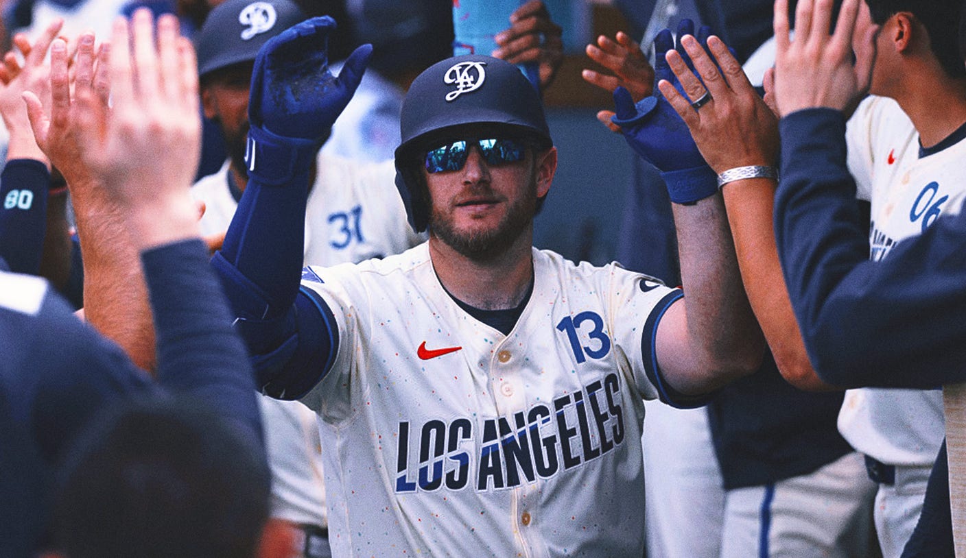 Max Muncy hits 200th career HR, sparks Dodgers' offense with a pair of 3-run shots