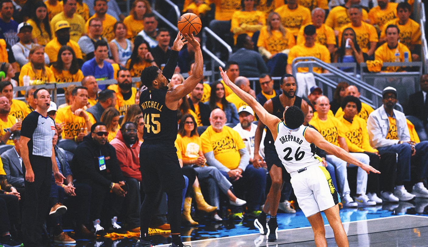 Full-strength Cavaliers blow out Pacers in Game 3 to cut series deficit to 2-1