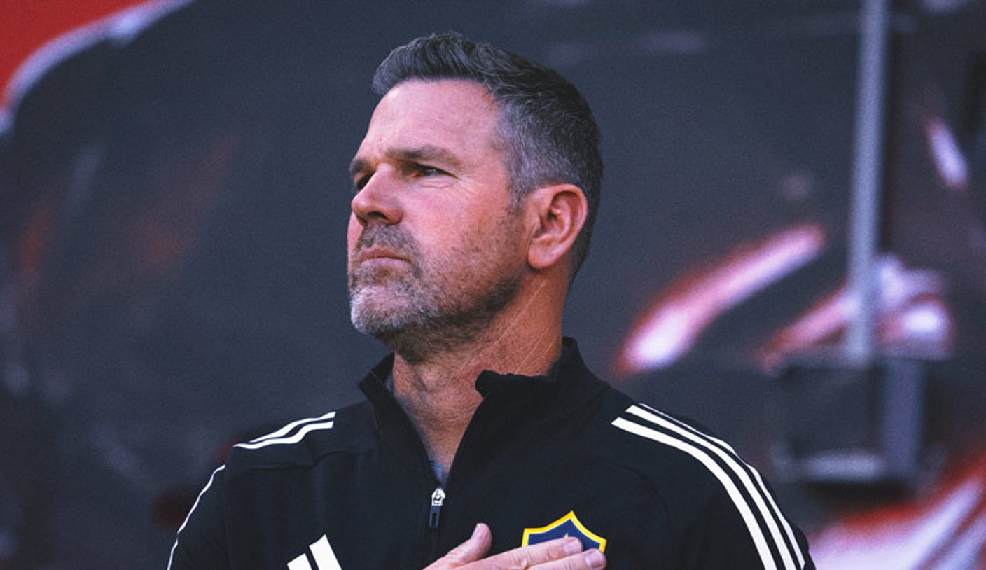 Galaxy, tarihi Winless Skid'in ortasında Koç Greg Vanney'e sözleşme uzatma