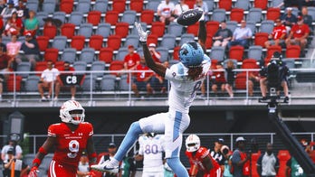 Renegades WR Tyler Vaughns' one-handed TD highlights top UFL plays from Week 8