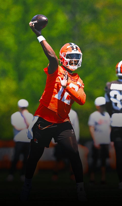 Shedeur Sanders officially signs rookie contract with Browns