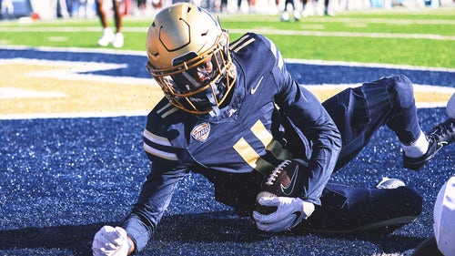 COLLEGE FOOTBALL Trending Image: Akron football ineligible for postseason due to Academic Progress Rate score