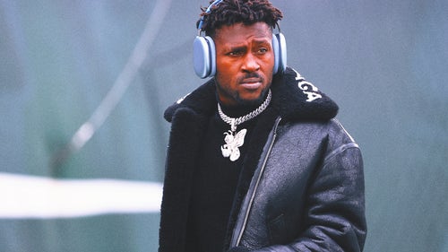 NFL Trending Image: Antonio Brown detained after gunshots outside Adin Ross' boxing event