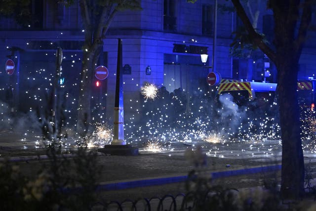 PSG fans celebrating