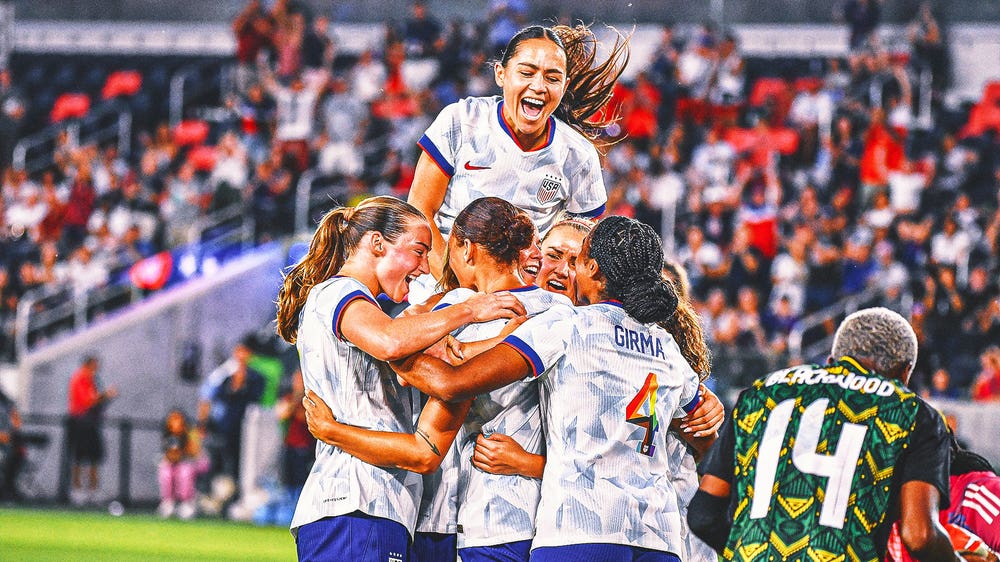 USWNT beat Jamaica 4-0 to end perfect international window