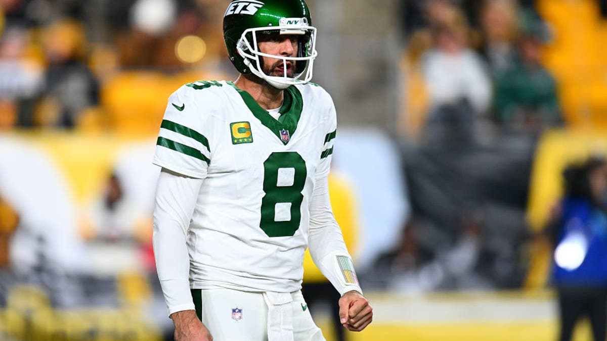 Will Aaron Rodgers sign with the Steelers? If so, Pittsburgh has the type of schedule that could lead to a strong start. (Photo by Joe Sargent/Getty Images)