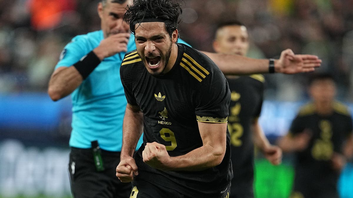 Wherever they play, co-host Mexico will be well-supported in the stands and expect Raul Jimenez to thrive off that advantage. (Photo by Michael Owens/Getty Images)