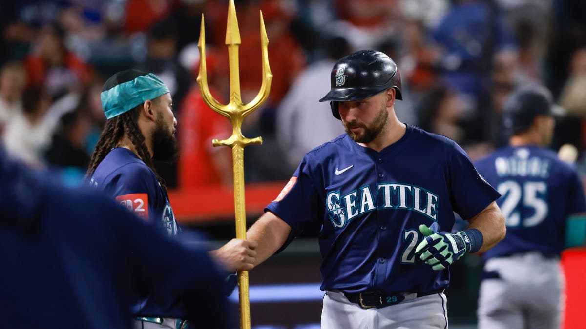 Mariners star Cal Raleigh is hitting his way into catcher, and potentially, MLB history. (Photo by Nicole Vasquez/MLB Photos via Getty Images)