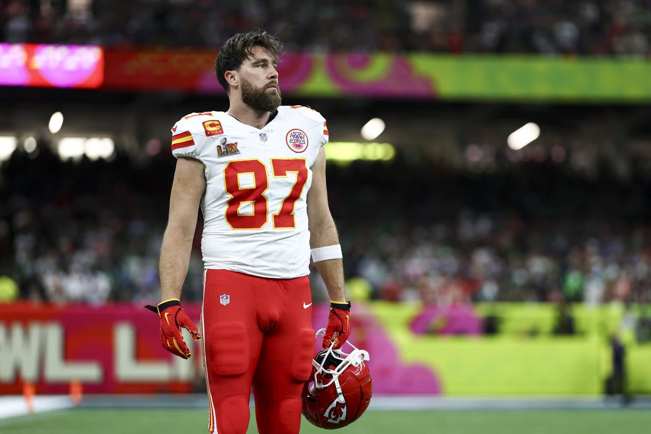 Travis Kelce's Decision to Return For 2025 Wasn't Much Of a Decision | FOX  Sports