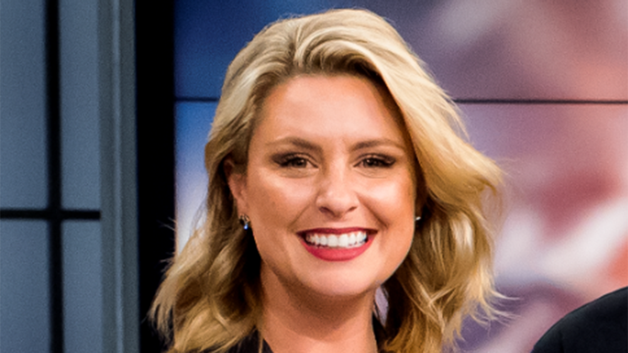 NHRA & Formula E Reporter Amanda Busick Shares World of Extremes with FOX Sports Viewers