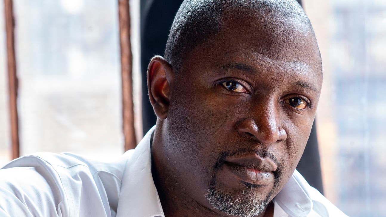 Saxophonist Mike Phillips Performs National Anthem