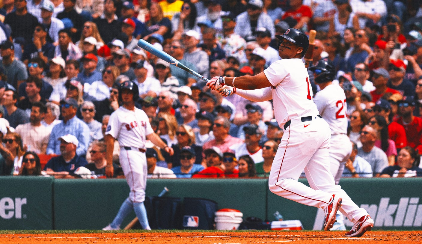 Last Night in Baseball: Devers says goodbye with a homer, Red Sox sweep Yankees