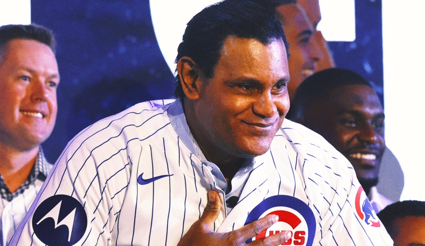 Cubs legend Sammy Sosa welcomed back to Wrigley Field after 20-plus-year hiatus