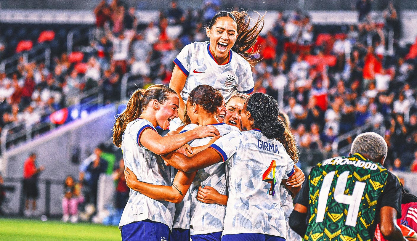 USWNT beat Jamaica 4-0 to end perfect international window