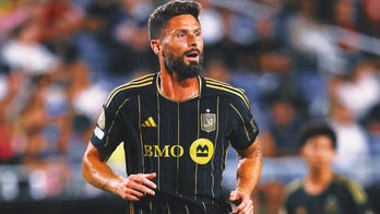 Olivier Giroud leaves LAFC after 1 year, expected to return to France