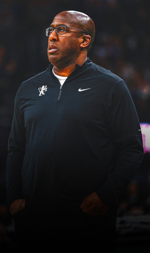 Knicks Find Tom Thibodeau Replacement, Reportedly Hiring Mike Brown as Next HC