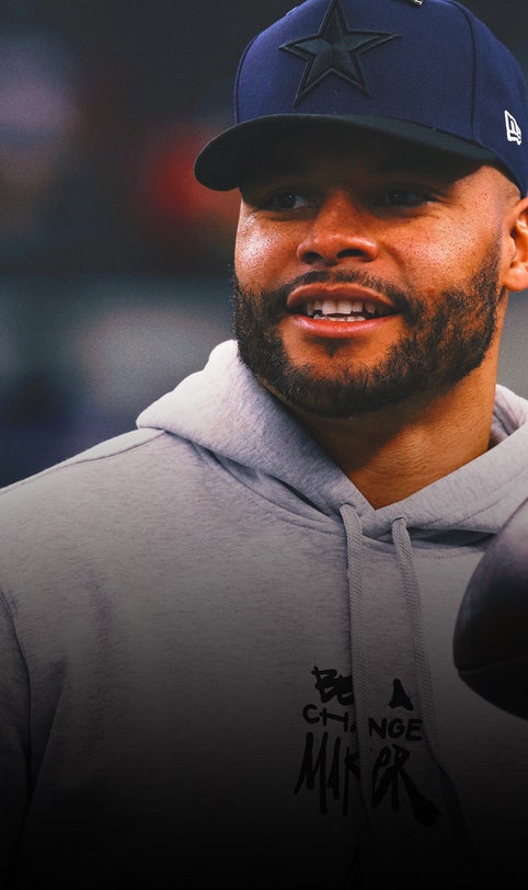 2025 NFL Comeback Player Of The Year Odds: Prescott, Hutchinson, McCaffrey At Top
