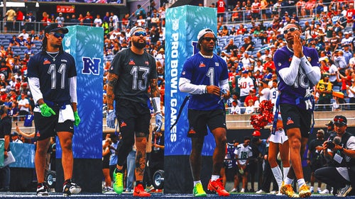 NFL Trending Image: Bucs star receiver Mike Evans picks his favorite young NFL wideouts