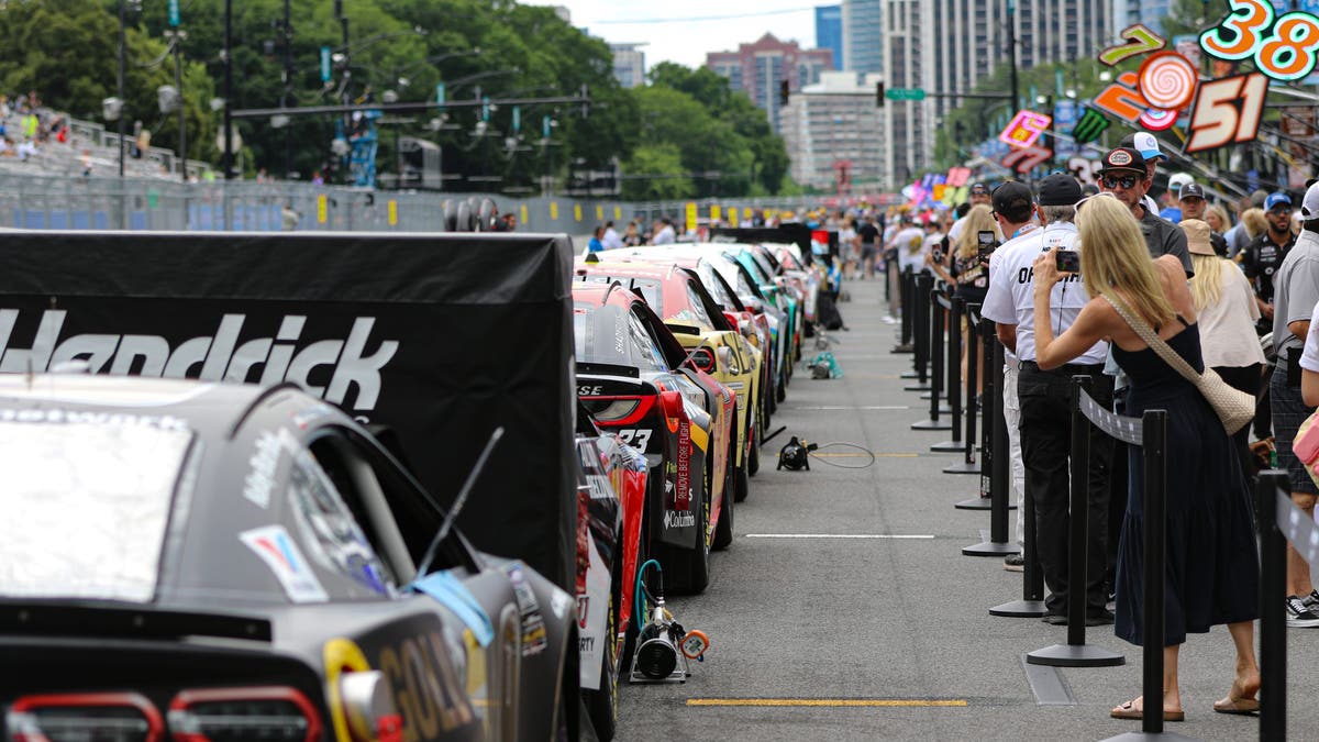 The 40 cars that raced on Sunday were lined up and ready for their drivers. (Photo by Ed McGregor/FOX Sports)
