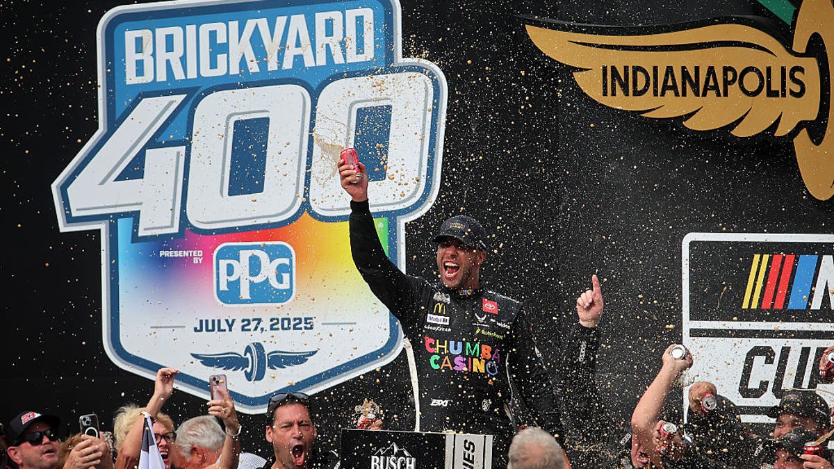 bubba wallace brickyard winner