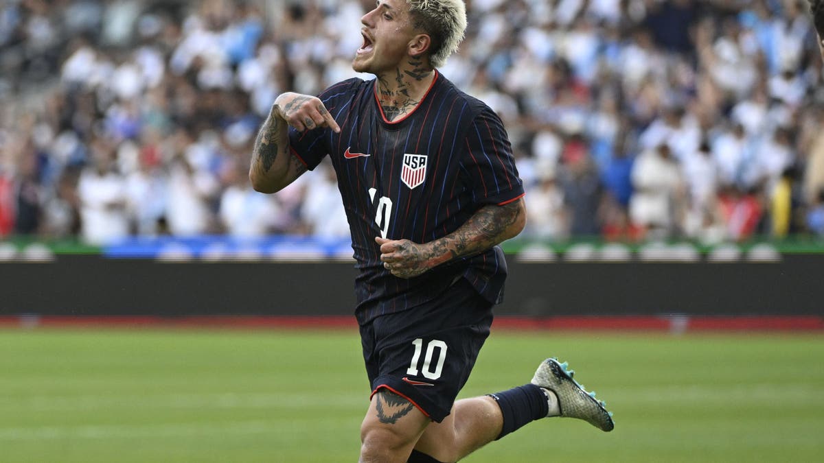 Will Diego Luna net his fourth goal in the Gold Cup final?