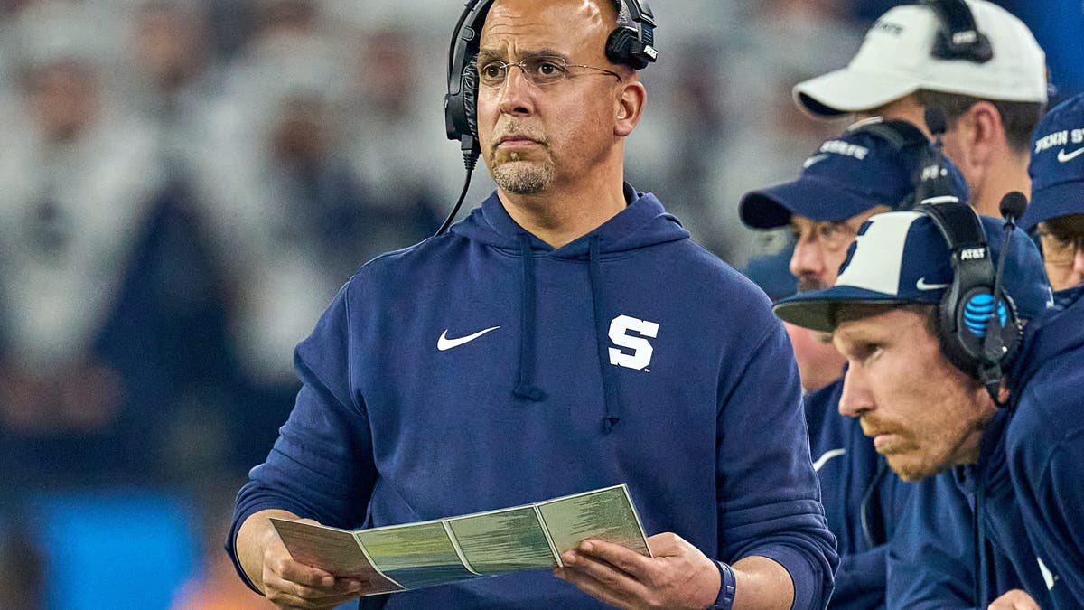 Penn State head coach James Franklin looks on in action during the 2024 Vrbo Fiesta Bowl. (Photo by Robin Alam/ISI Photos/Getty Images)