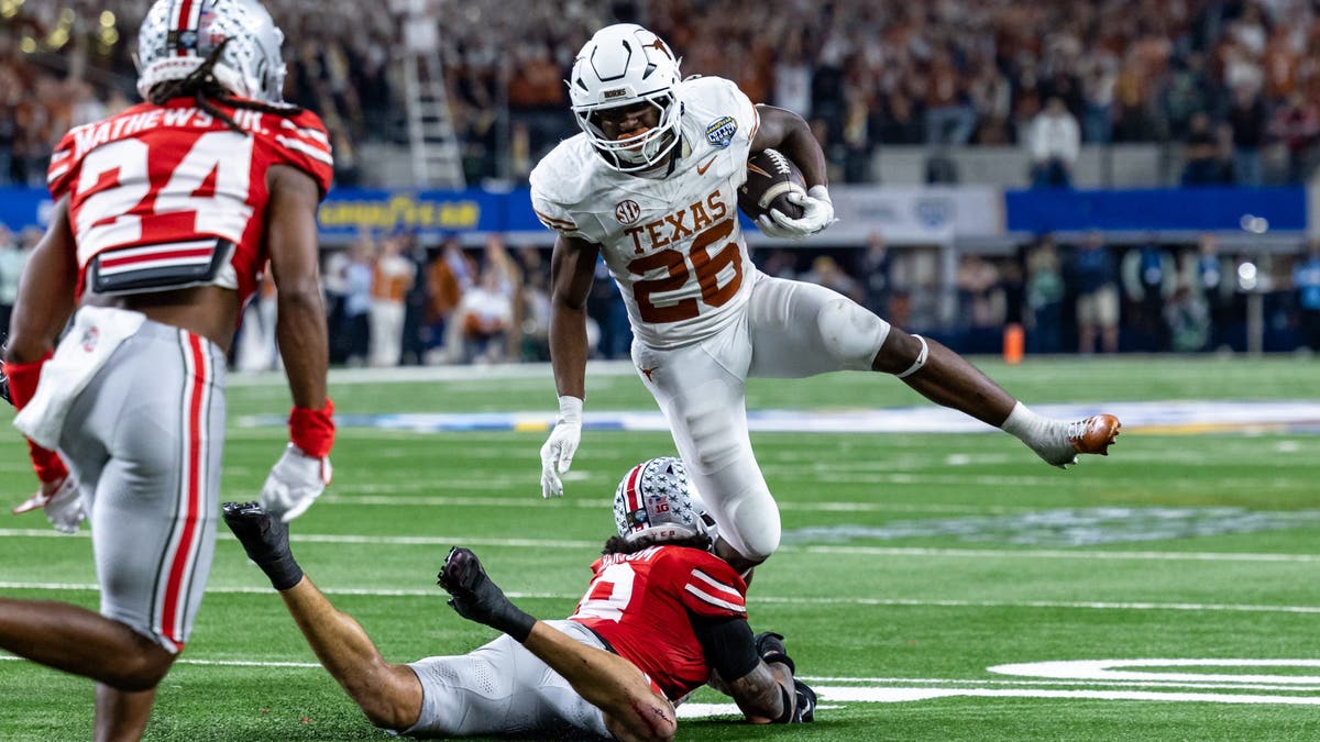 Quintrevion Wisner was a solid contributor for Texas last season after losing CJ Baxter to injury before the year began. (Photo by Matthew Visinsky/Icon Sportswire via Getty Images)
