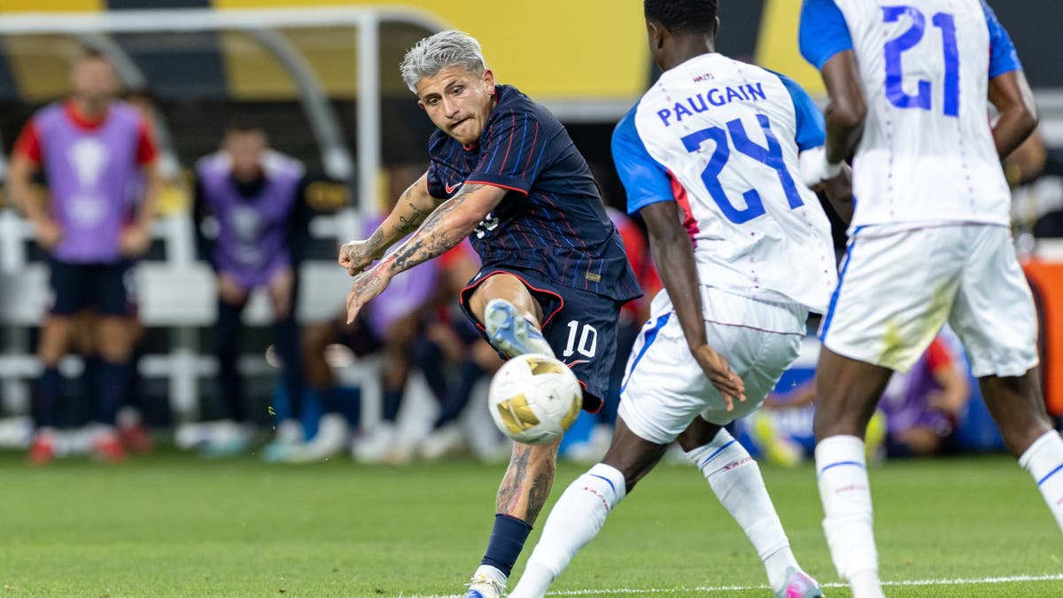 Diego Luna has become one of the breakout stars for the U.S. men's team. (Photo by ?Matthew Visinsky/Icon Sportswire via Getty Images)